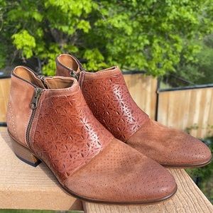 Quality leather tooled ankle boots from Sundance. New in box!.